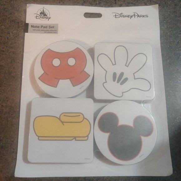 Disney Notepad Set Of 4 Self Stick Removable Notepads 100 Sheets Each Mickey... - Picture 1 of 5